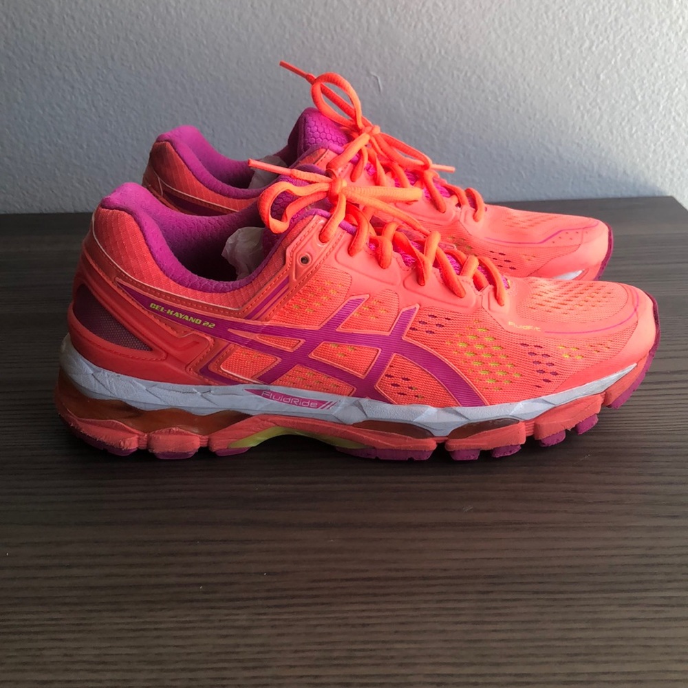 Asics Kayano 22